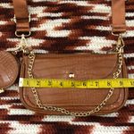 Brown crocodile croc crossbody faux leather shoulder fanny bag purse gold tone chain strap, zipper closure w/ mini pouch Measurement in pics Photo 1