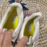 NWT WateLves Women’s Barefoot Water Shoes Beach Swim Shoes Beige Pink 41/US 10 Photo 11