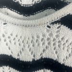 Lane Bryant  Sleeveless Chevron Stripe Sweater Dress black white midi size 14/16 Photo 5