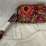 Vera Bradley NWT  All in One Crossbody Purse - Resort Medallion Photo 0