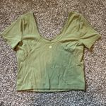 Lululemon Athletica Green Fitted Crop T-Shirt Short Sleeve Photo 1