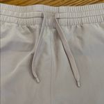 Patagonia Women’s Lightweight Drawstring Shorts – Size Small – light mauve Photo 4