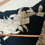 Vince Chrysanthemum Black & White Print Floral 100% Silk Jumpsuit Size Large Photo 6