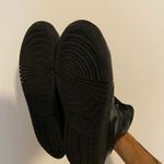 Jordan Air  1 Mid GS ‘Deep Black’ Photo 5