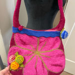 Handmade  in Nepal 100% Wool Felted Purse Shoulder Pink Floral Zip Rose Flower Photo 0