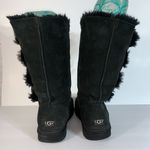 UGG Australia Black Bailey Button Triplet 1873 Sheepskin Boot Women Size 7 Photo 3