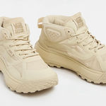 Vans  MTE Crosspath Mid Shoes Women 8.5 US Mens 7.0 US Photo 0