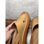 Crocs Womens 10 Brooklyn Luxe Cross Strap Tan Sandals Comfort Slides Coastal Photo 4