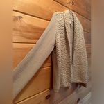 Chico's Size 3 (XL/16) Beige Wool Blend Knitted Open Front Sweater Cardigan. Photo 4
