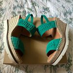 Gentle Souls  Kenneth Cole Elyssa Leather Espadrille 9 Green Wedge Platform Photo 2