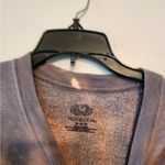 Fruit of the Loom  tie dye cropped sweatshirt size womens medium Photo 2