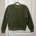 Everlane The ReNew Fleece kalamata Raglan Green Sweatshirt size Medium Photo 1