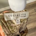 Socialite Curve Tan and Green Floral Top Photo 2