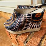 Chinese Laundry  Kabooom Women’s Wedge Boho Sandals Size 8 Photo 1