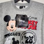 Disney Mickey mouse '' smile every day'' sweatshirt men's medium Photo 3