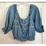 American Eagle  denim eyelet cropped Puff sleeve blouse small Photo 2