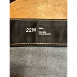 Liz Claiborne Sara Dark Wash Mid Rise Short Sz 22W Nwt (0200) Photo 4