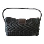 Brighton BAG Beautiful green woven vag with a black braided leather strap, snap front closure, leather hearts for feet, has 2 inside pockets, excellent condition, measures 11x3x7 inches Photo 7