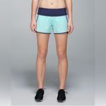 Lululemon  Run Times Short 4” Size 6 Rare 2014 Retired Aquamarine Colorway Photo 2