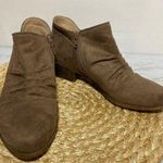 Life Stride  brown Aurora ankle boots size 8.5 Photo 0