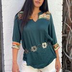 Free People Embroidered Green boho western blouse women’s size M Photo 0
