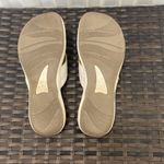 Clarks  cloud stepper sandals women’s size 9 Photo 6