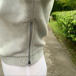 Nike  Gray Fleece Cropped Drifit Sweatshirt XS Photo 5