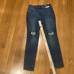 Old Navy NWT  high-rise rockstar super skinny distressed jeans size 8. Photo 4