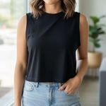 Universal Threads Universal Thread Black Sleeveless Crop Muscle Tee Photo 0