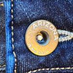 Arizona Jeans Arizona Jean Company Blue Knee Bermuda Cuffed Jean Shorts Sz Jr 7 Photo 4
