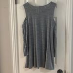 cupio  size large‎ women’s cold shoulder top Photo 5