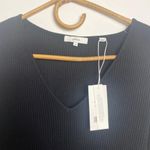 Vince  knit ribbed bodycon V-neck midi dress in black Photo 6