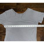 Lululemon Women's V Photo 2