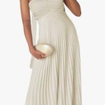 white neck scarf dress Photo 0