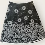 Carole Little Black and White A Photo 3