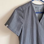 FIGS  Casma Three Pocket Scrub Top- XXS Photo 3