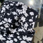 Garage Floral Criss Cross Back Crop Top in Black/White - Large, Short Sleeve Photo 5