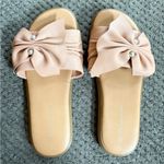 BCBGeneration Eleni Pink Bow Leather Slide Sandals Size 7 NWOT Photo 3