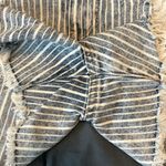 American Eagle  90s Boyfriend Distressed Striped Short Size 4 Photo 5