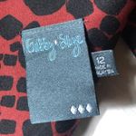 Gabby Skye  Red & Black Graphic Print Dress with 3/4 Sleeve Photo 6