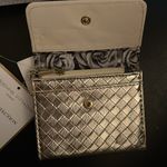 Adrienne Vittadini A.V. gold basket weave wallet id card RFID Keychai Photo 3