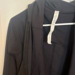 Lululemon  Cover-Up Photo 1