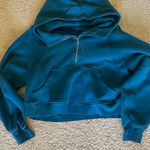 Lululemon Scuba Hoodie Photo 3