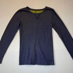 Under Armour  Women's Long Sleeve Athletic T Shirt Top Photo 0