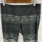 Athleta Womens Chaturanga Multi Flare Print 7/8 Leggings size Medium Gray Black Photo 4
