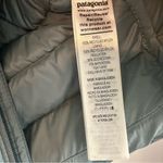 Patagonia NWT  Women's Down Jacket Size M Photo 7
