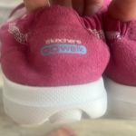 Skechers  Go Walk Sneakers pink NWT Size 7 slip ons ultra lightweight flexible Photo 4
