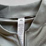 Alo Yoga NWT Women's Lunar Gray Wide Leg Pants & Zip up Jacket Set 023-B Photo 9