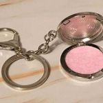 🐾 Aromatherapy Locket Keychain Pink Photo 0