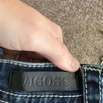 Vigoss  Dark Wash Skinny Jeans with White Trim Details size 2 Photo 7